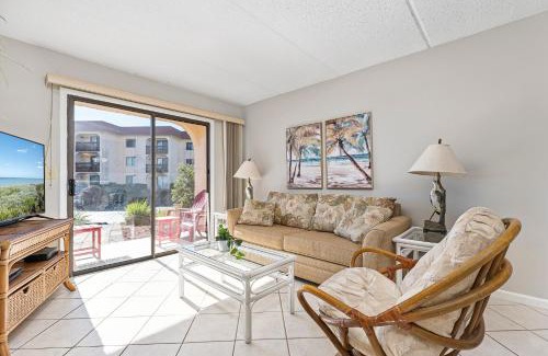 St. Augustine Beach Apartment | Ocean Racquet 5116
