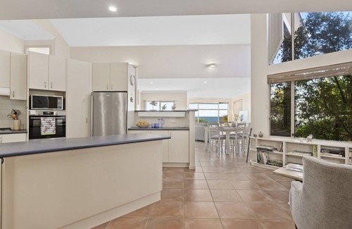 Arrawarra Headland House | Ocean Song - Oceanfront at Arrawarra Headland