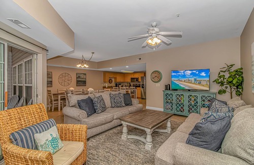 Cherry Grove Beach Condo | π Ocean View π 2 Pools 2 Balconies π£ 150 ft to Beach π£ Sleep Up To 16 People