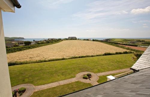 Thurlestone House | Ocean View Apartment