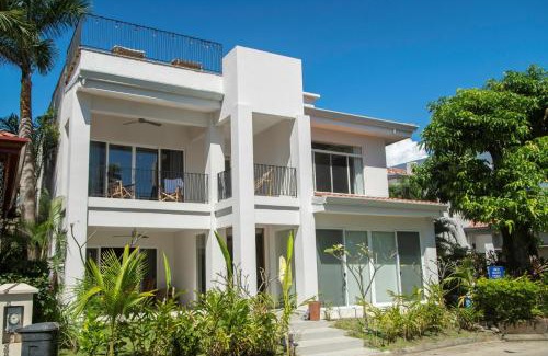 Playa Hermosa Apartment | Ocean View Beach House with Pool - Hermosa Palms 44