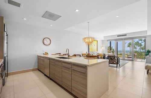 Herreras Apartment | Ocean View Escape - Bahia Beach