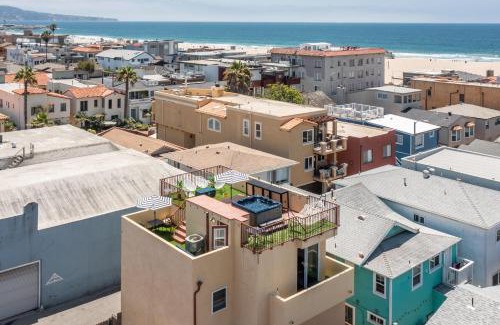 Hermosa Beach House | Ocean View Hot Tub Luxe House Steps to Sand