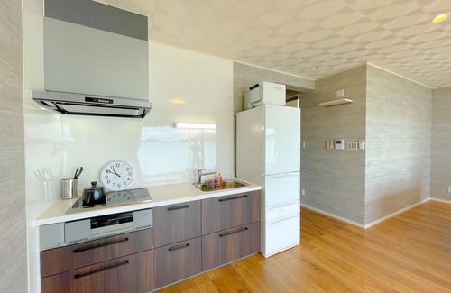 Uruma Apartment | Ocean View/private BBQ/12 People/PADEL 1F