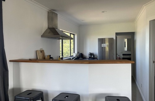 Napier House | Ocean views in large family home