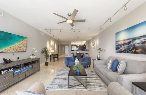 Rock Harbor Condo | Oceanfront 2BR/2.5BA Mariner's Club Villa 522 with Oasis Pool, Marina, Game Room & More