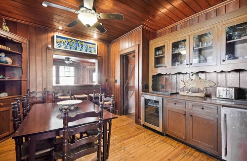 Golden Mile House | Oceanfront Alta Mira on the Golden Mile