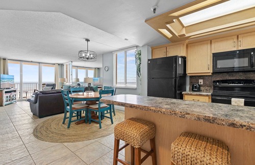 New Smyrna Beach Condo | Oceanfront Condo - Pool - Beach - Fantastic Views