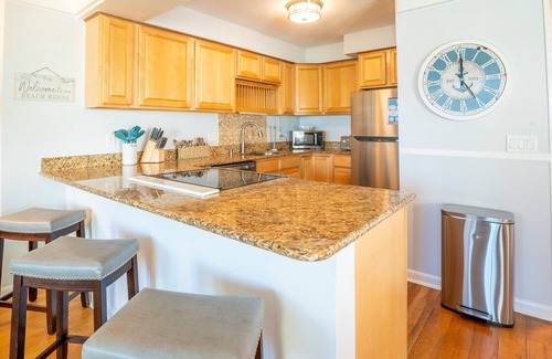 Kure Beach Condo | Oceanfront Condo with 3+ Pools - Ocean Dunes 1401