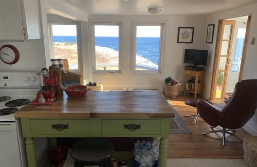 Pouch Cove Cottage | Oceanfront Cottage at the Edge of the Earth, St. John's