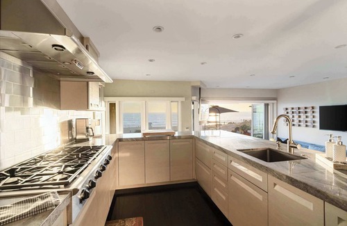 El Porto House | Oceanfront Luxe Strand Home | Movie Theater | 3BR