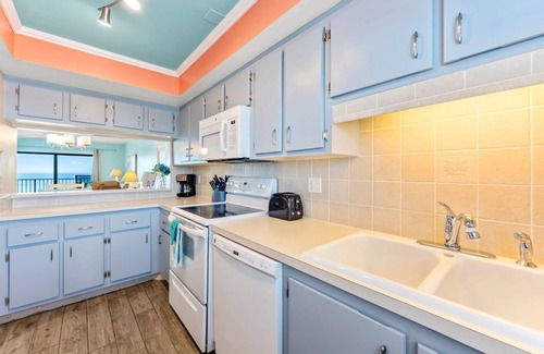 Port Canaveral Condo | Oceanfront Paradise in Cape Canaveral | Heated Pool, Stunning Views & Beach Access! 🏖️