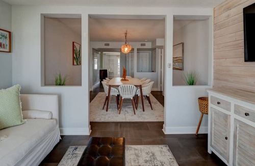 Wilbur-By-The-Sea House | Oceanfront Pool House 7 Bedrooms 7 Bath 2 Kitchens