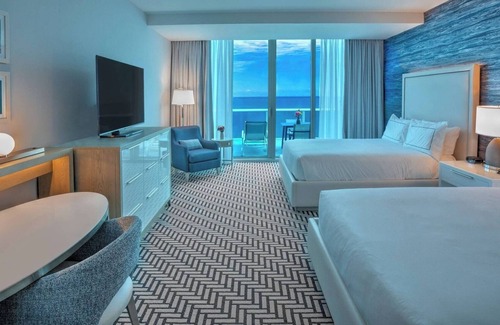 Central Beach Hotel | Oceanfront Terrace Room with Roomy Layout Just 150 Feet from the Beach