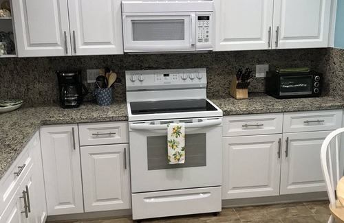 Midtown Condo | Oceanfront