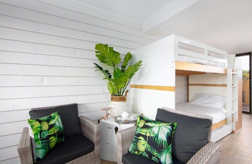 Brooms Head Apartment | Oceanique Studio 43 Ocean Road Brooms Head Cosy Ocean Views Opposite Beach