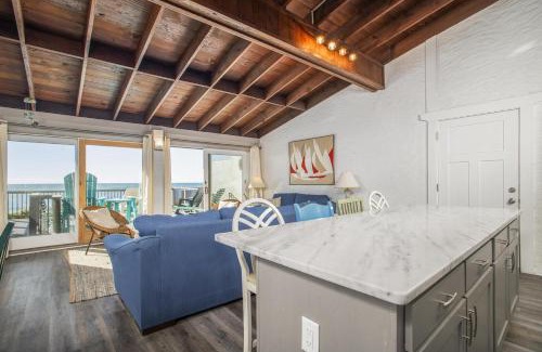 Pine Knoll Shores House | Oceans 2 condo