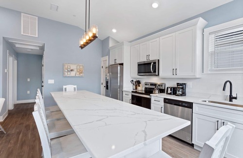 Corolla Light House | Oceanside 2BR Near Beach & Currituck Lighthouse