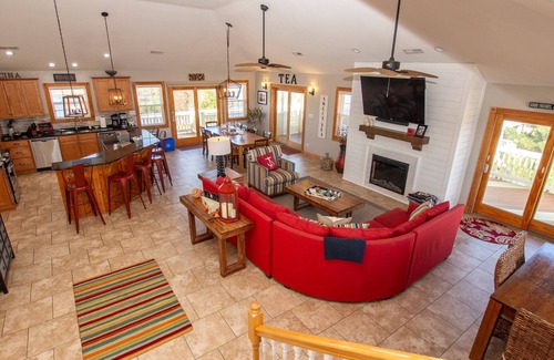 Pine Island House | Oceanside, 8 BRs, Private Pool and Hot Tub, Pool Table, PI109, Sweet TEA