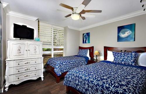 Townsite House | Oceanside Beach Condos