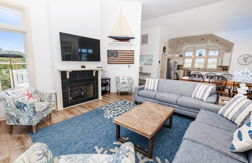 Pine Island House | Oceanside, Private Pool, Hot Tub, Rec Room-PI7, Island Breeze