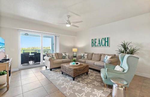 New Smyrna Beach House | Oceanwalk 17-302