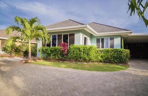 St. Ann's Bay Villa | Ocho Rios Under The Palms II