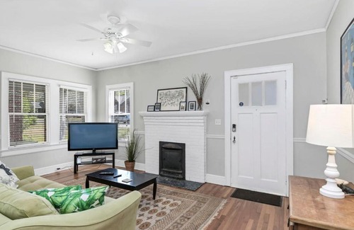 Earlewood House | Oconee Cottage Earlewood Park