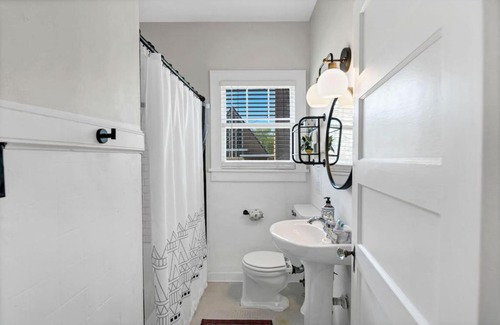 Earlewood House | Oconee Cottage Earlewood Park
