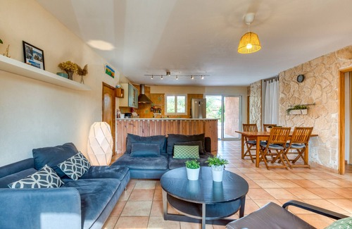 Octon House | Octon, villa plain-pied, piscine, a deux pas du sa