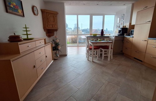 Schonbrunn Apartment | odenwald-ferienwohnung: Infrarot-Sauna Parkplatz Waschmaschine WLAN