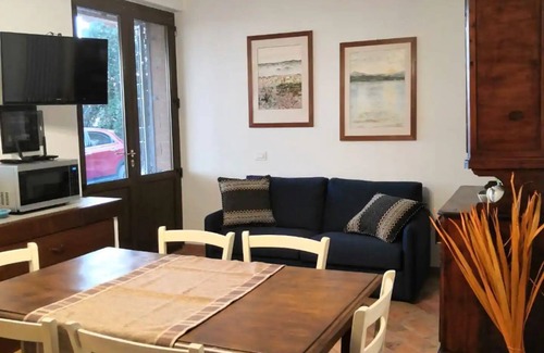 Tuoro sul Trasimeno Apartment | Of Colle in Colle- County house- S.Costantino
