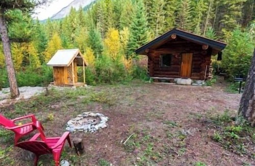 Blaeberry Cabin | Off-Grid Cabin with private waterfalls