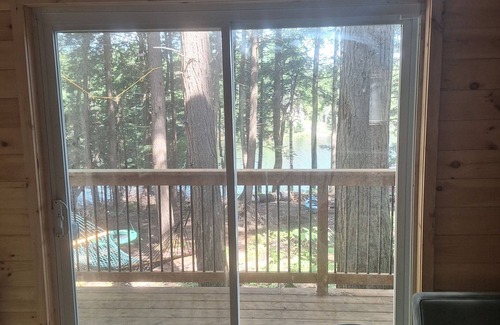 Wollaston Cabin | Off Grid Getaway. Water Access only! Luxury in the woods.