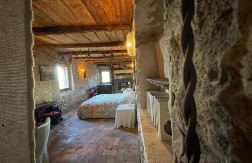 Calcata Historic Town Apartment | officina alchemica