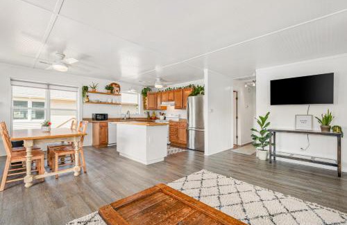 Colington House | Offshore Winds - KDH112