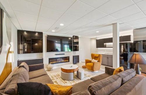 Oglesby House | Oglesby Vacation Home home