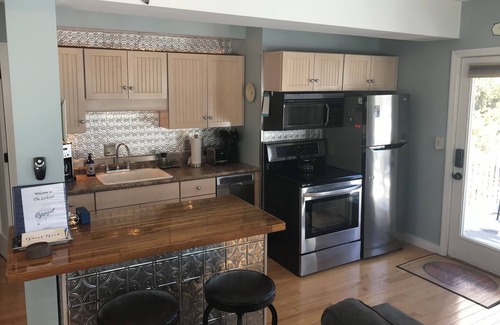 Ogunquit Condo | Ogunquit's "The Shore Thing" - Ocean Views and Best Walk Score!