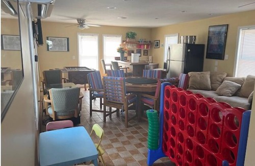 Ocean Hill House | OH-9 "Caspies by the Sea" SemiOceanFront Dog friendly!