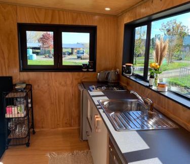 Ohingaiti House | Ohingaiti Farm Cottage