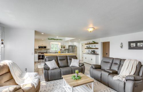New Haven Huron County House | Ohio Farmhouse Retreat with Fire Pit and Patio