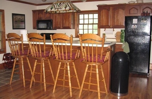 Reedsville House | Ohio River Guest House