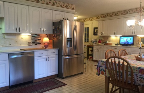 Scottown House | Ohio River Manor House Experience the peace and quiet of a country residence!