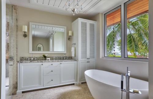 Spanish Town Villa | Oil Nut Bay