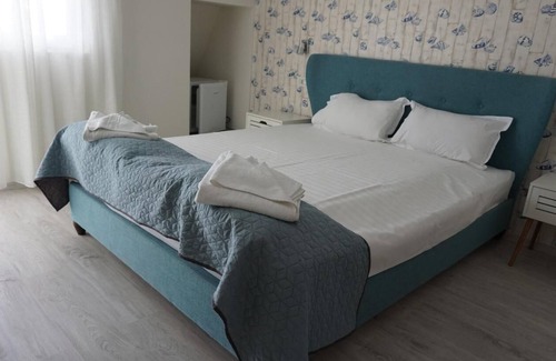 Mangalia House | OITUZ Boutique Residence