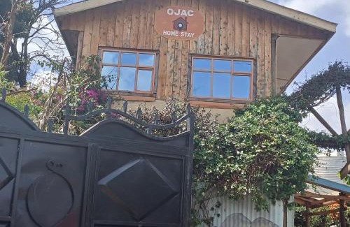 Iten House | Ojac Guesthouse