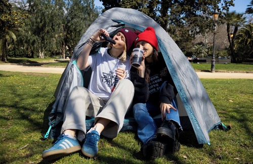 Allach-Untermenzing RV Rental | Oktoberfest and Springfest All Inclusive Camping