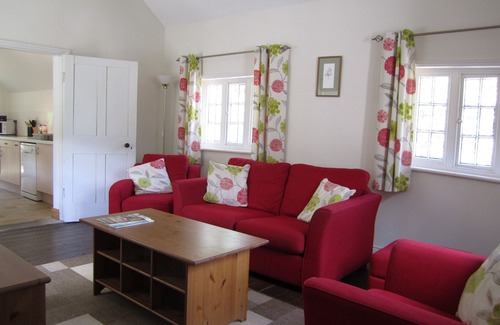 Newcastle-Under-Lyme Cottage | Old Bakehouse. Charming Cottages in Secluded Grounds of Historic Private Estate