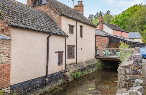 Roadwater House | Old Bridge Post Office