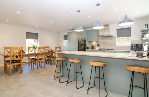 Cruden Bay Cottage | OLD COOPERAGE, pet friendly, country holiday cottage in Cruden Bay
